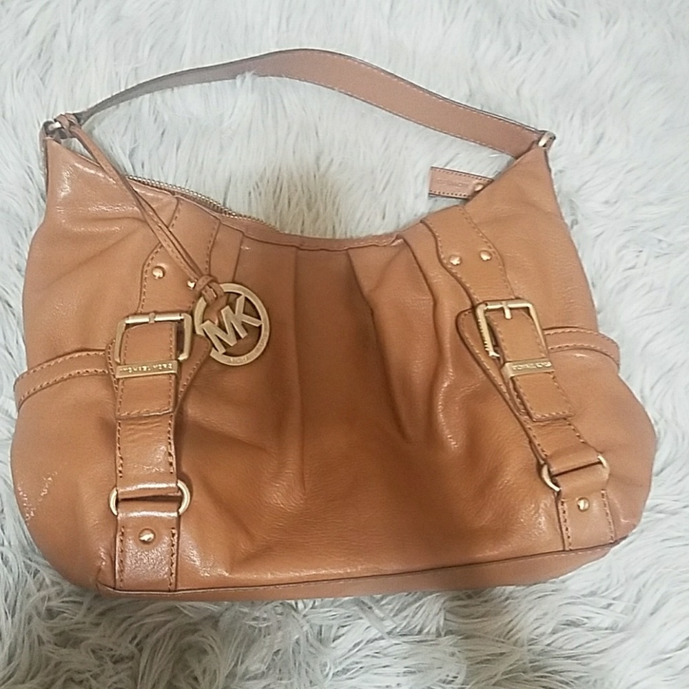 Hobo leather purse